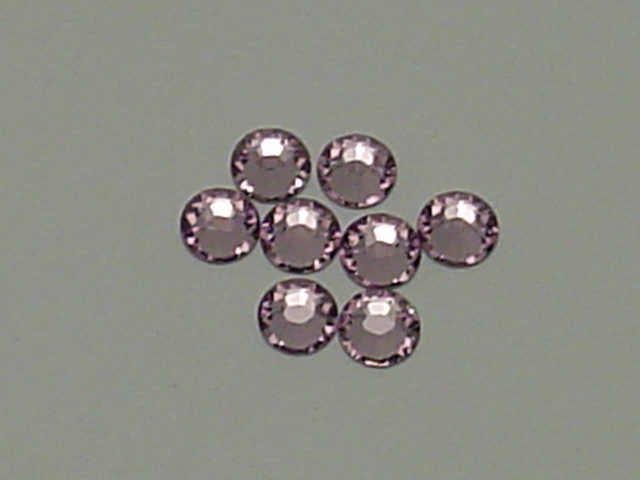 18 pcs. 34ss LIGHT AMETHYST FLATBACK European Rhinestones